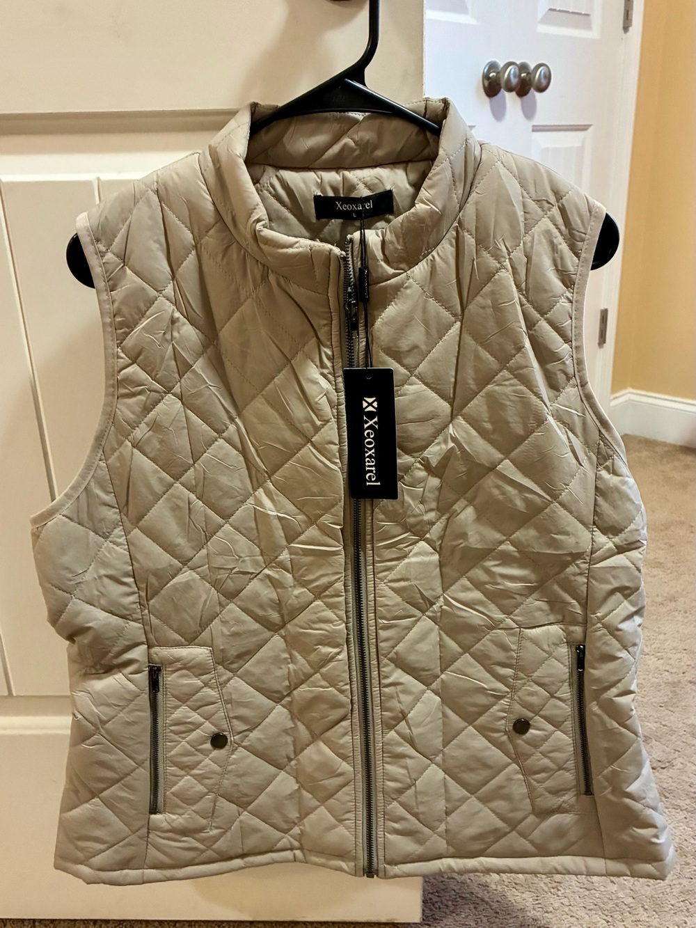 Quilted Sleeveless Vest — Light Beige